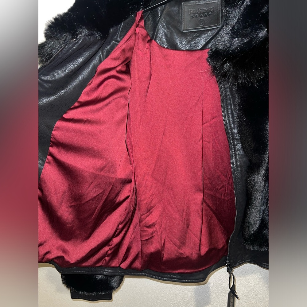 🖤 BLANK NYC Black Noise Coat with Buckles Moto Inspired With Faux Fur 🖤 - Picture 8 of 9